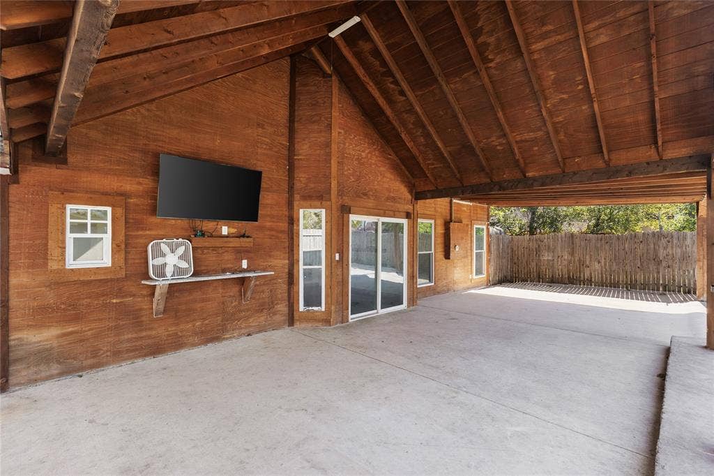 702 Bishop Street, Cedar Hill, TX 75104 702 Bishop Street, Cedar Hill, TX 75104