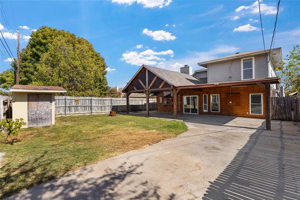 702 Bishop Street, Cedar Hill, TX 75104 702 Bishop Street, Cedar Hill, TX 75104