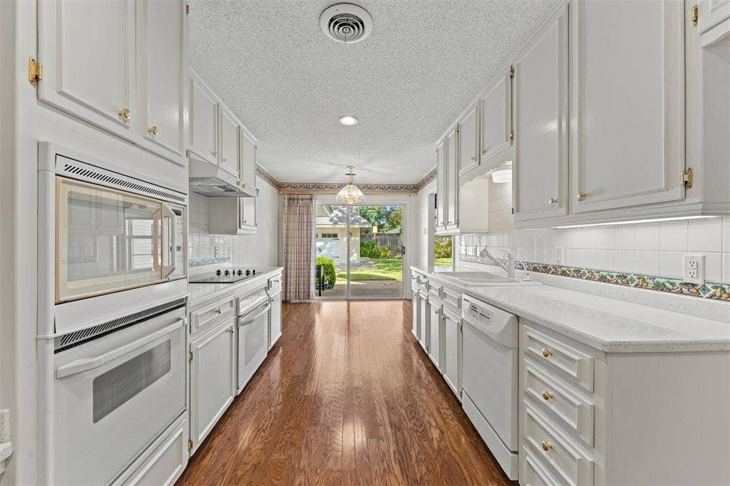 4809 Pecan Terrace, Waco, TX 76710 4809 Pecan Terrace, Waco, TX 76710