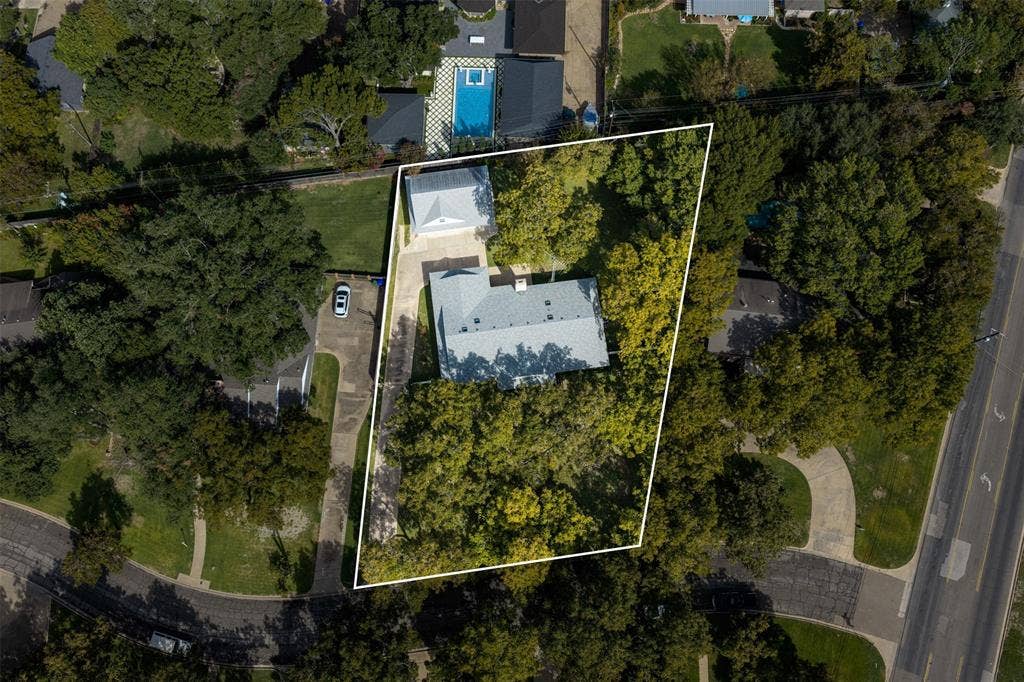 4809 Pecan Terrace, Waco, TX 76710 4809 Pecan Terrace, Waco, TX 76710
