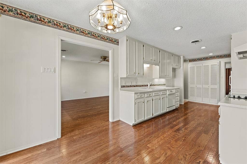 4809 Pecan Terrace, Waco, TX 76710 4809 Pecan Terrace, Waco, TX 76710
