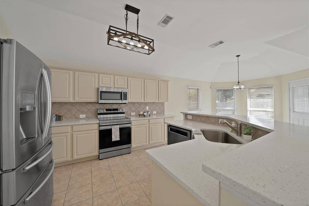 4312 Still Meadow Court, Grand Prairie, TX 75052 4312 Still Meadow Court, Grand Prairie, TX 75052