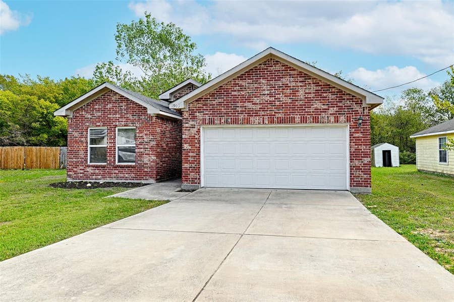 Property photo for 1903 Morgan Street, Greenville, TX