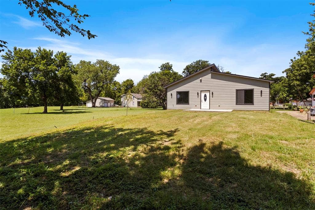 4406 S Ottawa Road, Dallas, TX 75212 4406 S Ottawa Road, Dallas, TX 75212
