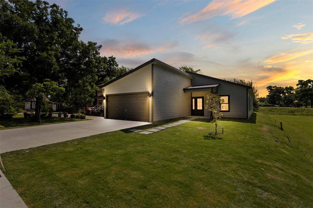 4406 S Ottawa Road, Dallas, TX 75212 4406 S Ottawa Road, Dallas, TX 75212