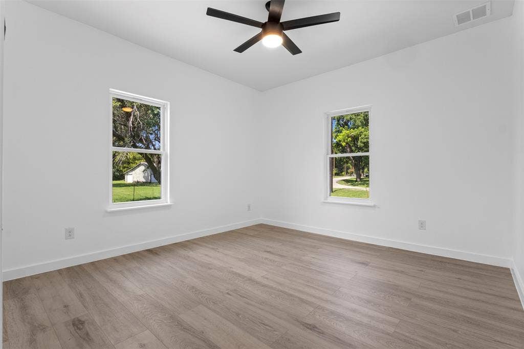 4406 S Ottawa Road, Dallas, TX 75212 4406 S Ottawa Road, Dallas, TX 75212