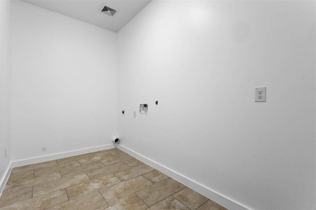 4406 S Ottawa Road, Dallas, TX 75212 4406 S Ottawa Road, Dallas, TX 75212
