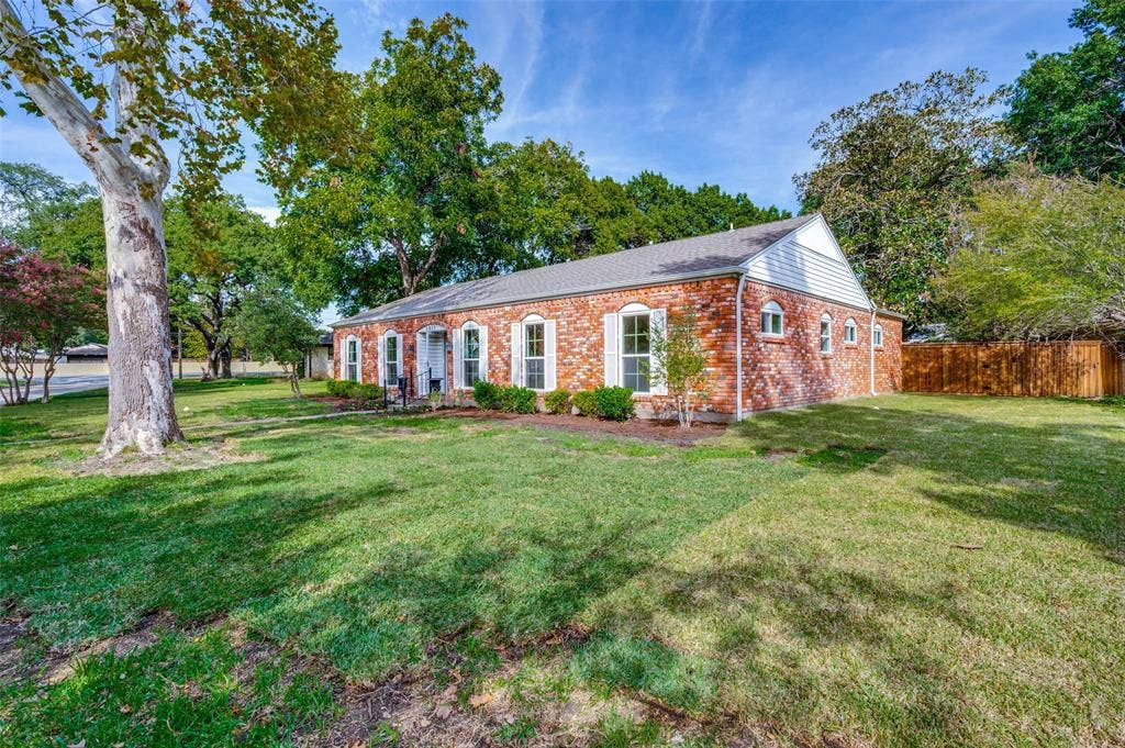 2821 Millwood Drive, Farmers Branch, TX 75234 2821 Millwood Drive, Farmers Branch, TX 75234