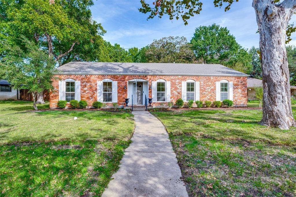 2821 Millwood Drive, Farmers Branch, TX 75234 2821 Millwood Drive, Farmers Branch, TX 75234