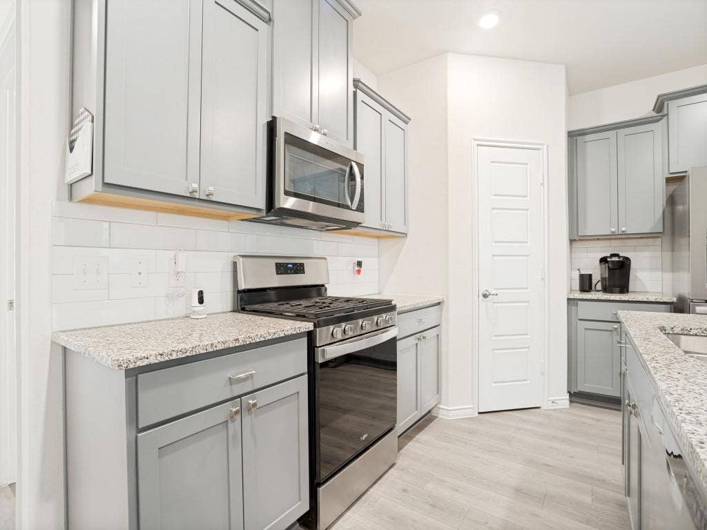2008 Chisos Court, Princeton, TX 75407 2008 Chisos Court, Princeton, TX 75407