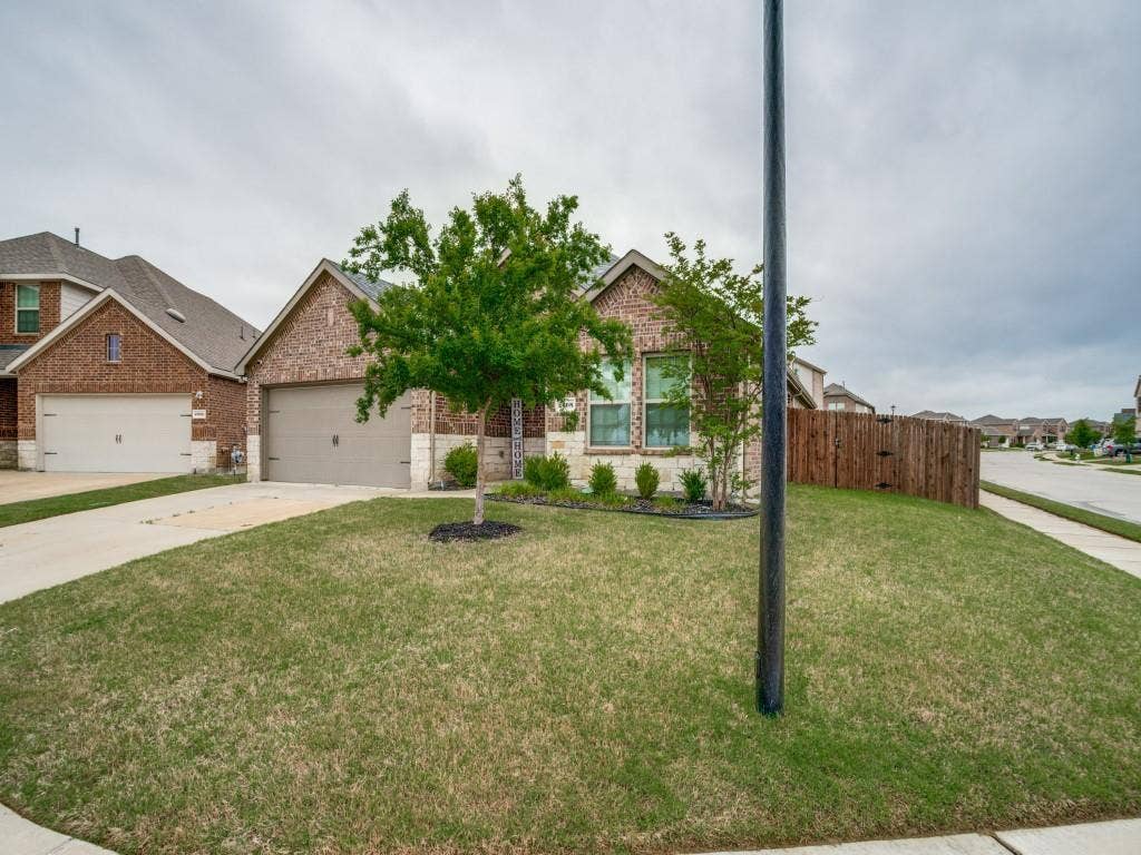 2008 Chisos Court, Princeton, TX 75407 2008 Chisos Court, Princeton, TX 75407