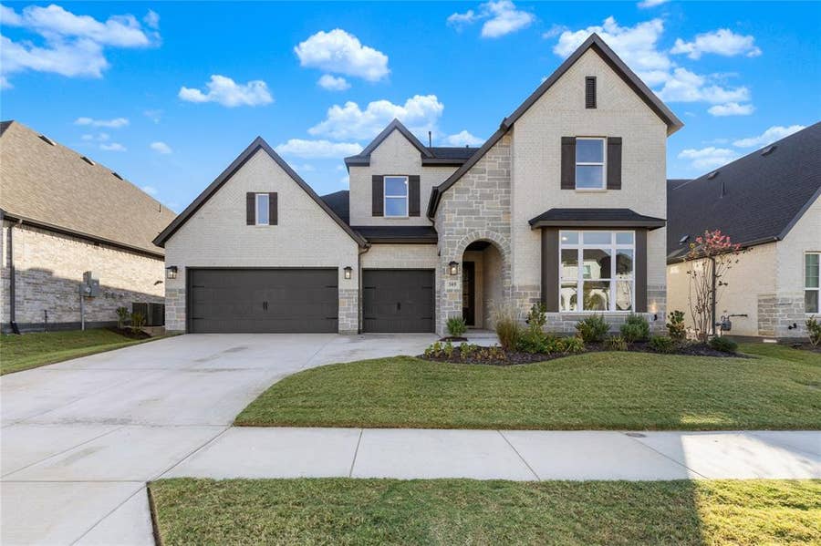 Property photo for 305 Short Cut Street, Northlake, TX