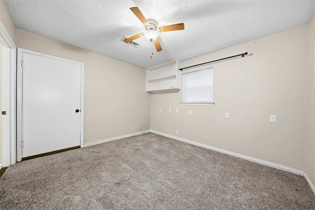 266 Rockford Road, Woodway, TX 76712 Office located off garage.