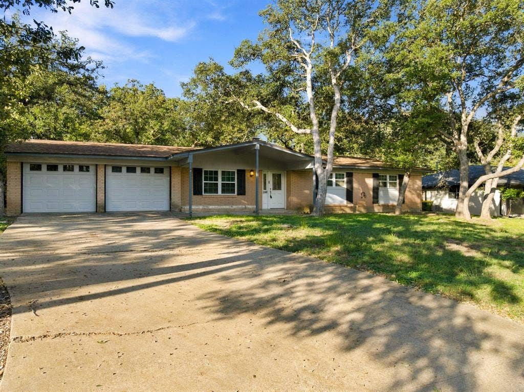 266 Rockford Road, Woodway, TX 76712 266 Rockford Road, Woodway, TX 76712