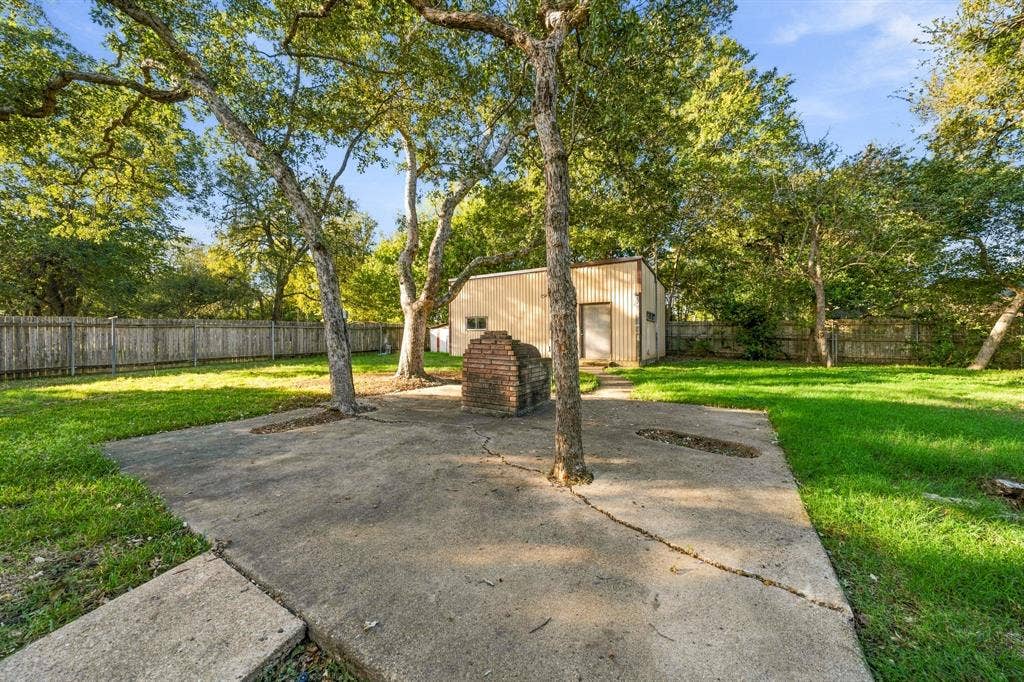 266 Rockford Road, Woodway, TX 76712 266 Rockford Road, Woodway, TX 76712