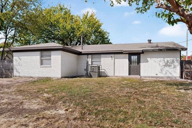 2978 Joanna Drive, Farmers Branch, TX 75234 2978 Joanna Drive, Farmers Branch, TX 75234