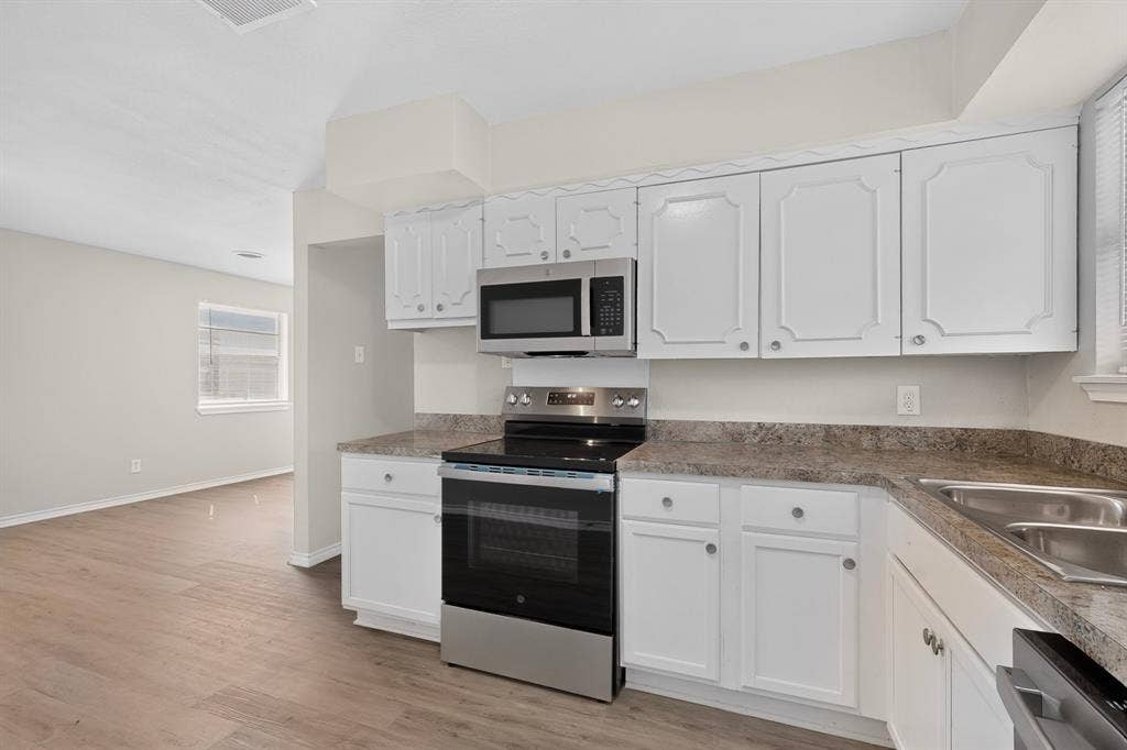 2978 Joanna Drive, Farmers Branch, TX 75234 2978 Joanna Drive, Farmers Branch, TX 75234