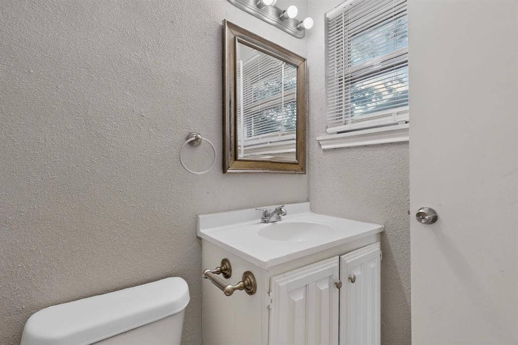 2978 Joanna Drive, Farmers Branch, TX 75234 2978 Joanna Drive, Farmers Branch, TX 75234