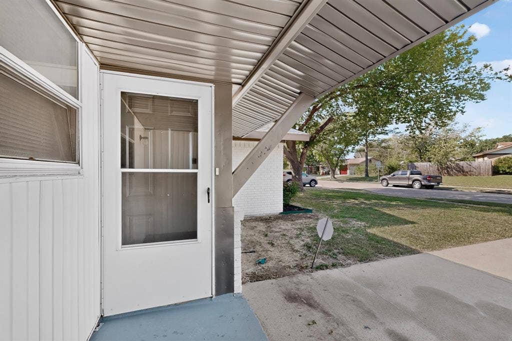 2978 Joanna Drive, Farmers Branch, TX 75234 2978 Joanna Drive, Farmers Branch, TX 75234