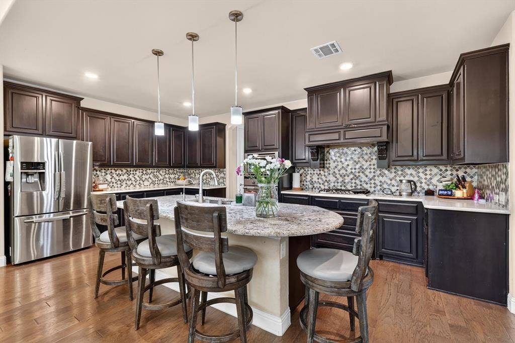 10805 Frost Place, McKinney, TX 75071 10805 Frost Place, McKinney, TX 75071