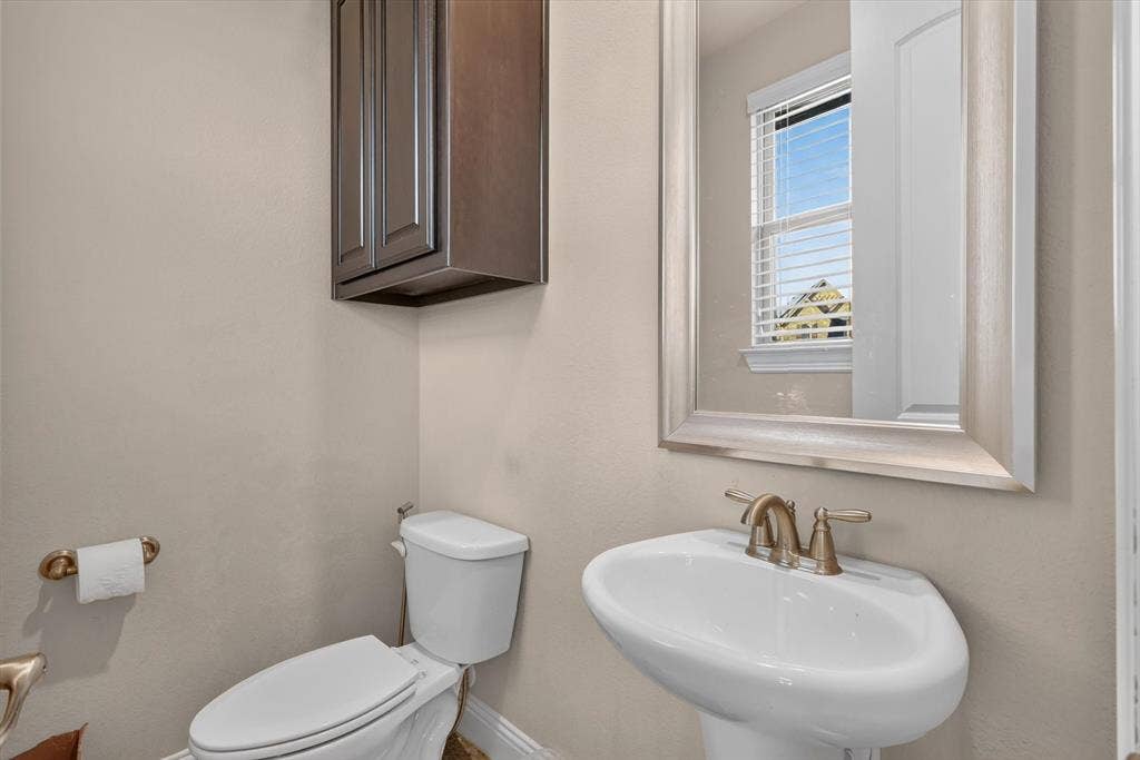 10805 Frost Place, McKinney, TX 75071 10805 Frost Place, McKinney, TX 75071