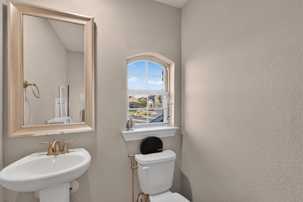 10805 Frost Place, McKinney, TX 75071 10805 Frost Place, McKinney, TX 75071