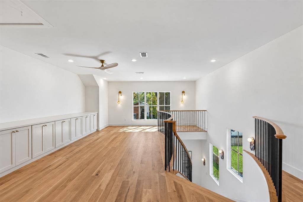 8723 Forest Hills Boulevard, Dallas, TX 75218 8723 Forest Hills Boulevard, Dallas, TX 75218