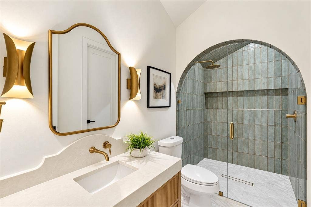 8723 Forest Hills Boulevard, Dallas, TX 75218 8723 Forest Hills Boulevard, Dallas, TX 75218