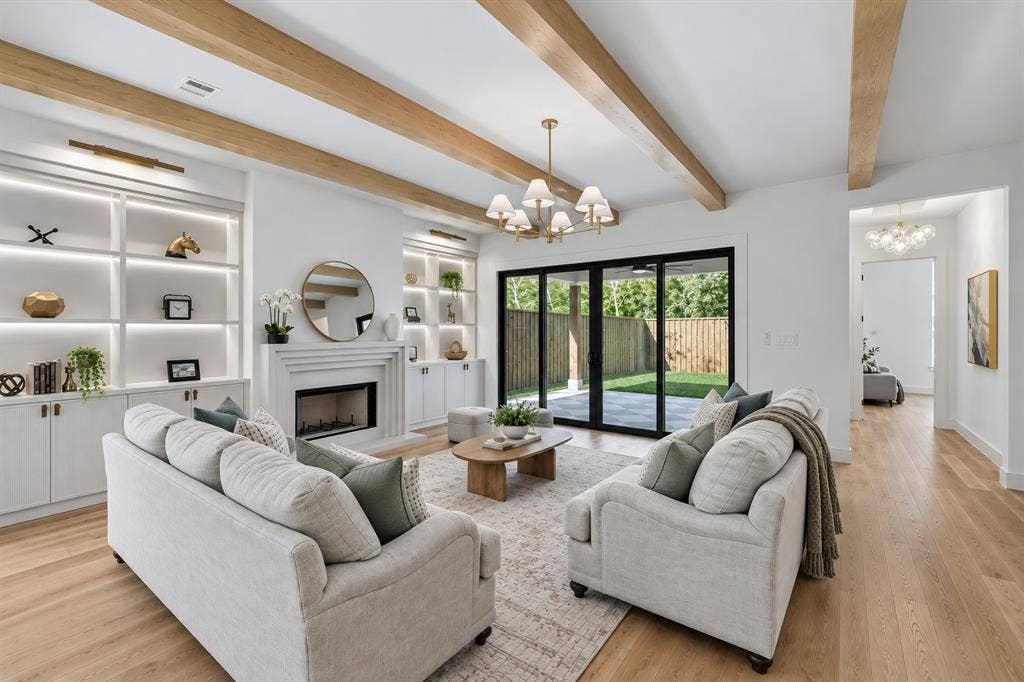 8723 Forest Hills Boulevard, Dallas, TX 75218 8723 Forest Hills Boulevard, Dallas, TX 75218