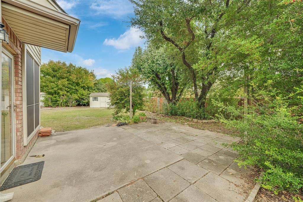 2107 Woodbury Place, Richardson, TX 75082