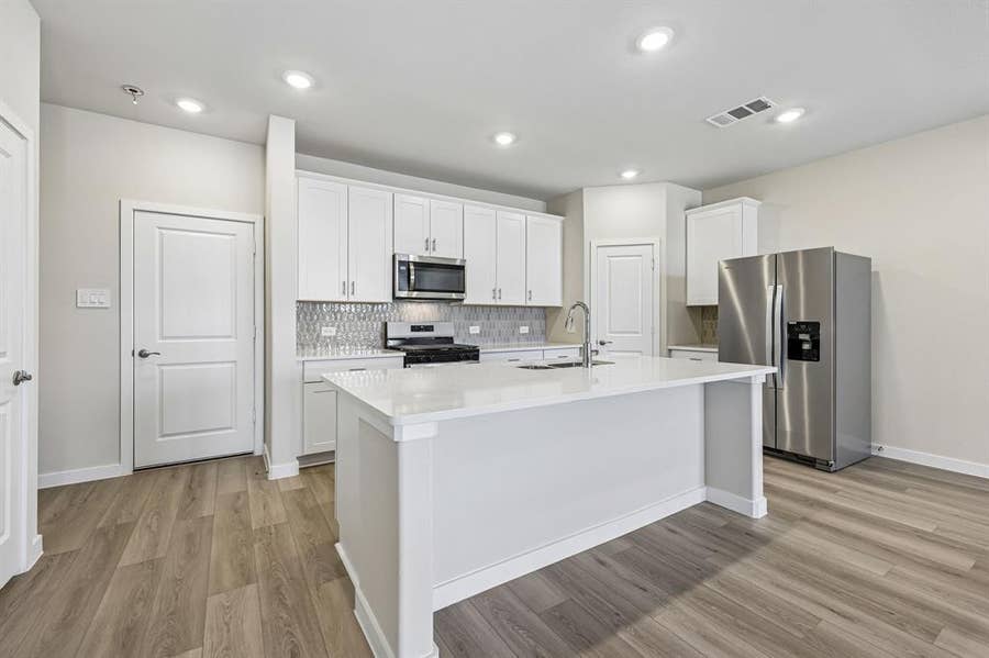 Property photo for 2609 Hot Springs Drive, Corinth, TX