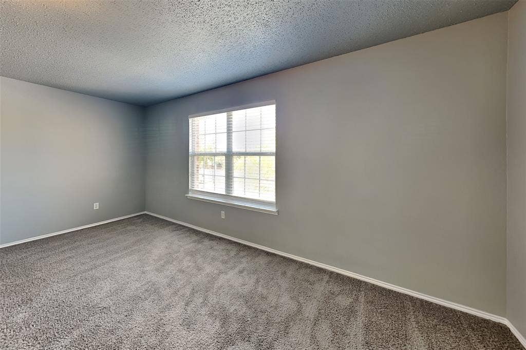 2844 Island Wren Drive, Mesquite, TX 75181 2844 Island Wren Drive, Mesquite, TX 75181