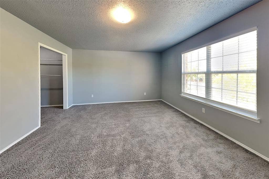 2844 Island Wren Drive, Mesquite, TX 75181 2844 Island Wren Drive, Mesquite, TX 75181