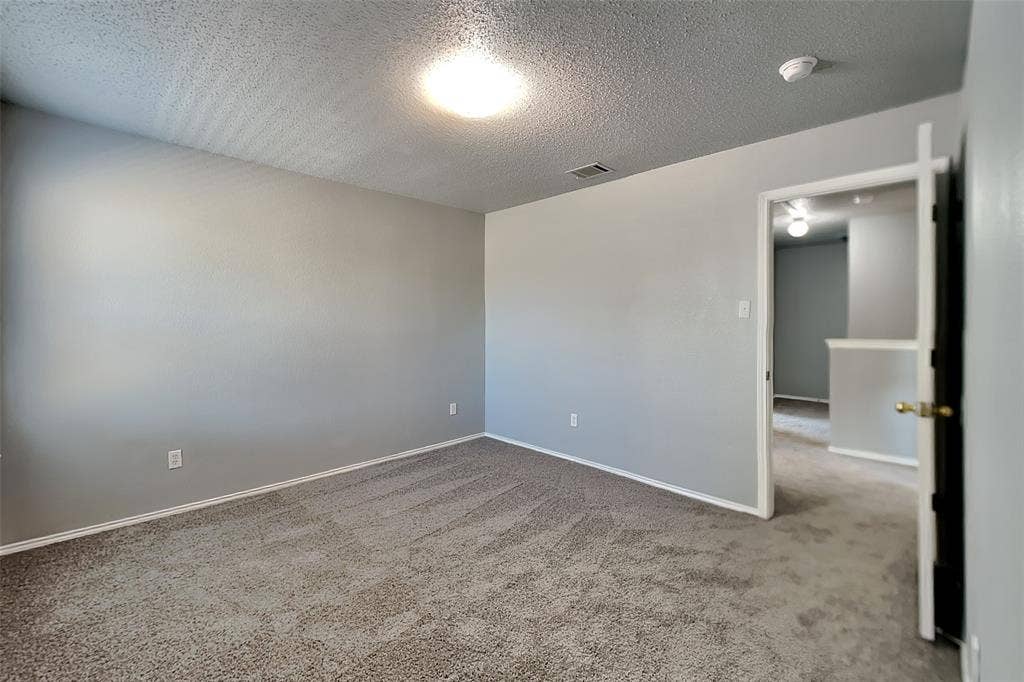 2844 Island Wren Drive, Mesquite, TX 75181 2844 Island Wren Drive, Mesquite, TX 75181