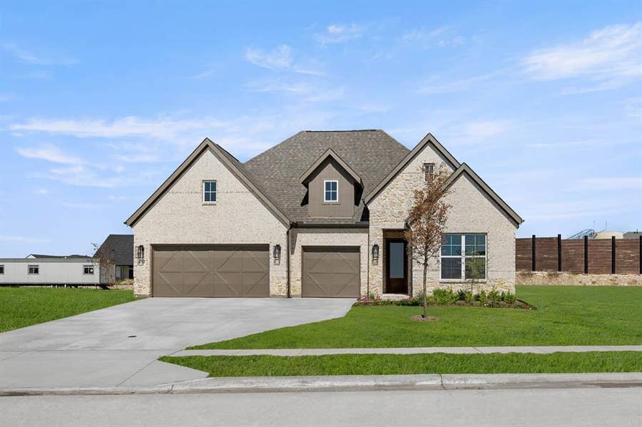 Property photo for 615 Sandstorm, Aledo, TX