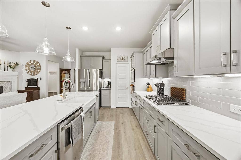 6122 Poolside Way, Royse City, TX 75189 6122 Poolside Way, Royse City, TX 75189