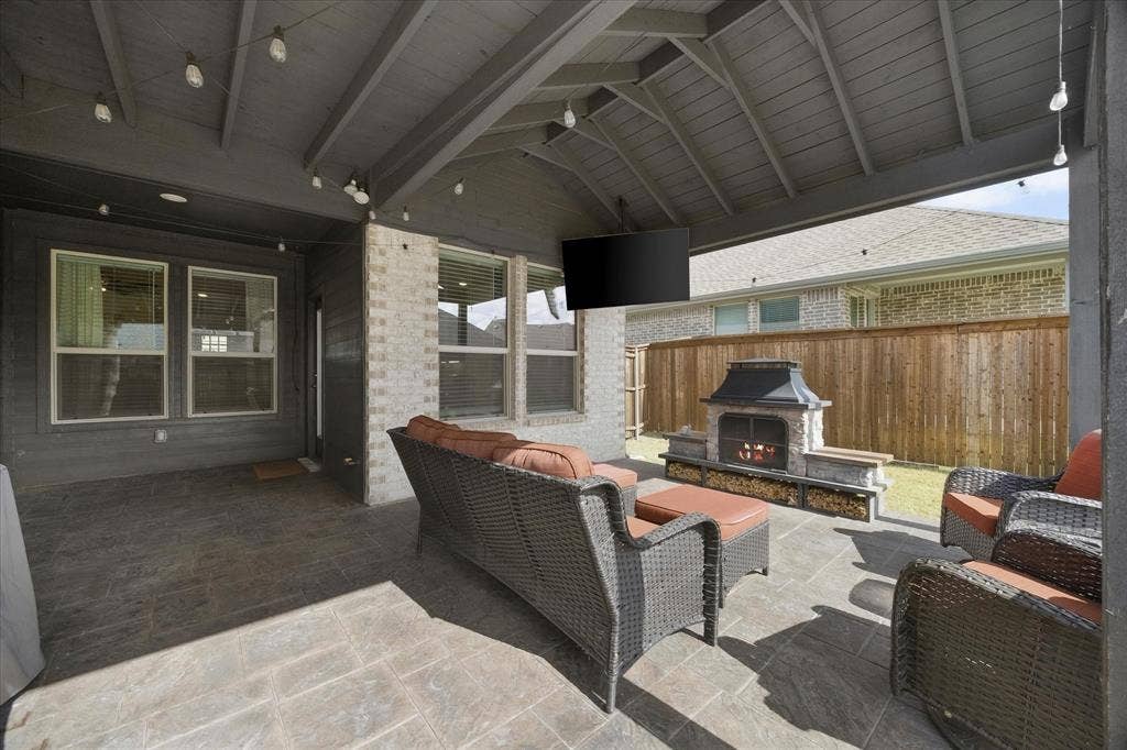 6122 Poolside Way, Royse City, TX 75189 6122 Poolside Way, Royse City, TX 75189