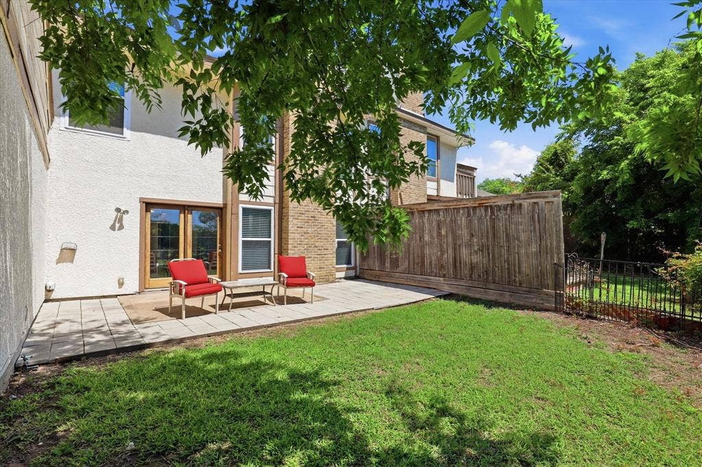 828 Pebble Beach Drive, Garland, TX 75043 828 Pebble Beach Drive, Garland, TX 75043