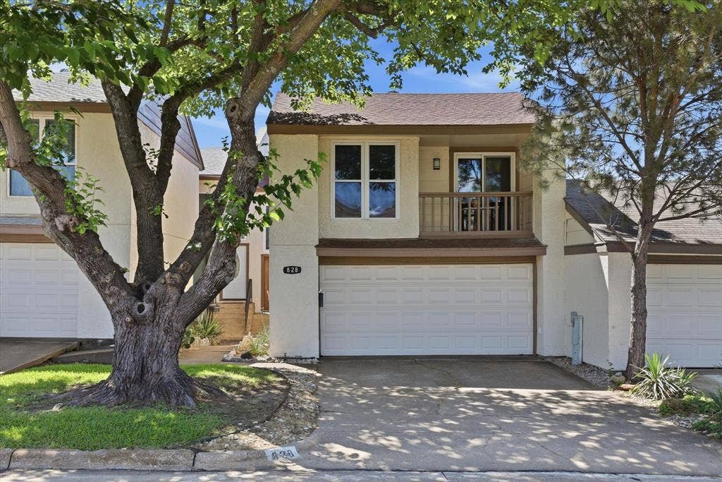 828 Pebble Beach Drive, Garland, TX 75043 828 Pebble Beach Drive, Garland, TX 75043