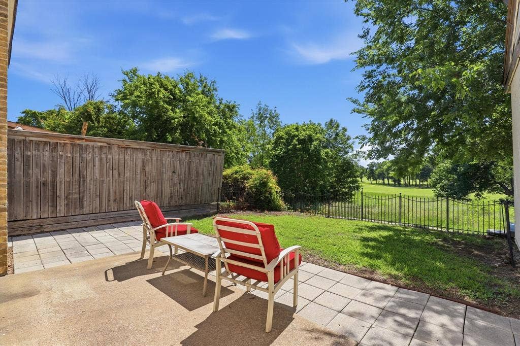 828 Pebble Beach Drive, Garland, TX 75043 828 Pebble Beach Drive, Garland, TX 75043
