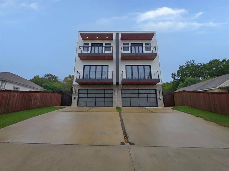 Property photo for 1818 Pollard Street, Dallas, TX