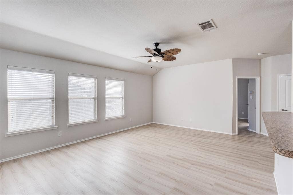 9713 Mystic Dunes Drive, McKinney, TX 75072 9713 Mystic Dunes Drive, McKinney, TX 75072