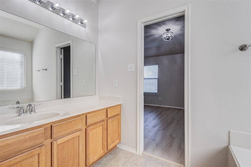 9713 Mystic Dunes Drive, McKinney, TX 75072 9713 Mystic Dunes Drive, McKinney, TX 75072