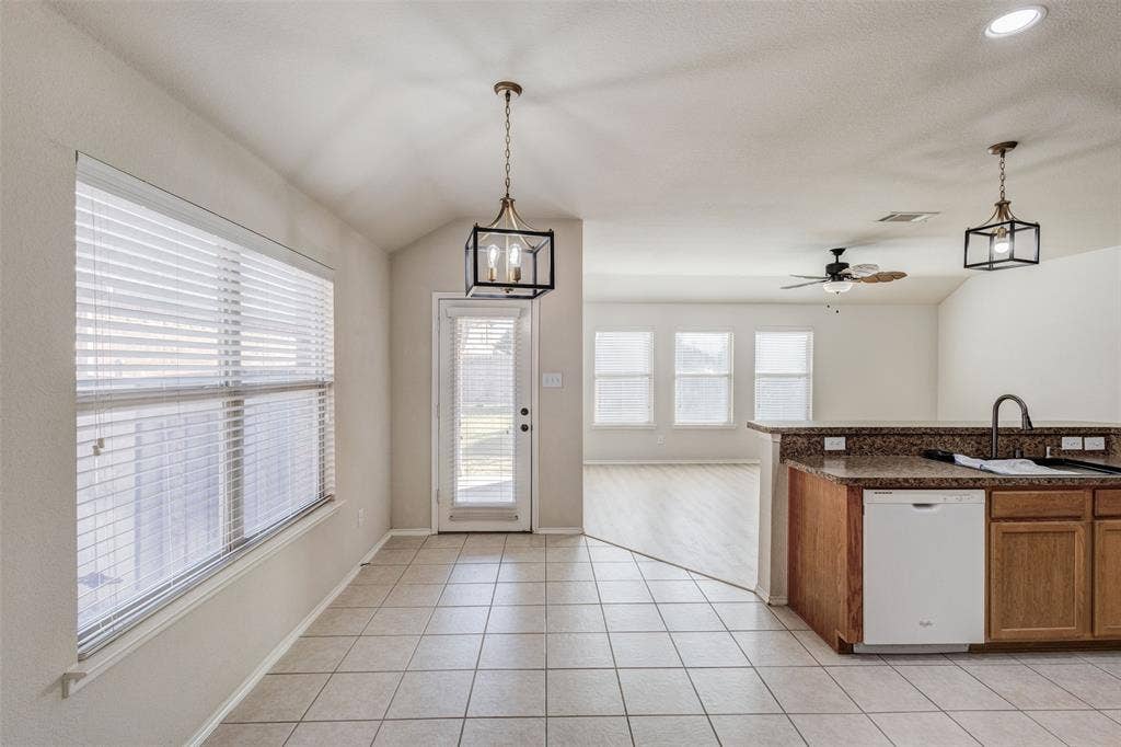 9713 Mystic Dunes Drive, McKinney, TX 75072 9713 Mystic Dunes Drive, McKinney, TX 75072