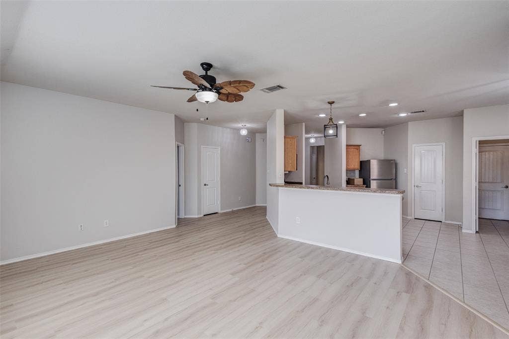 9713 Mystic Dunes Drive, McKinney, TX 75072 9713 Mystic Dunes Drive, McKinney, TX 75072