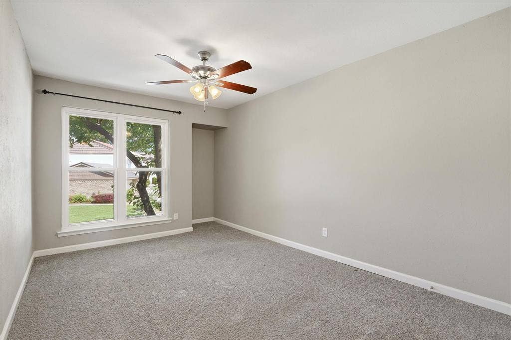 828 Pebble Beach Drive, Garland, TX 75043 828 Pebble Beach Drive, Garland, TX 75043