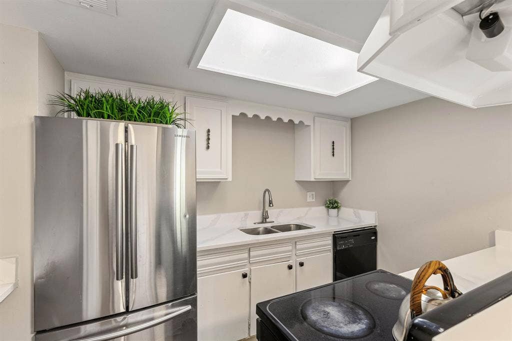 5809 Harvest Hill Road, #2055, Dallas, TX 75230 5809 Harvest Hill Road, #2055, Dallas, TX 75230