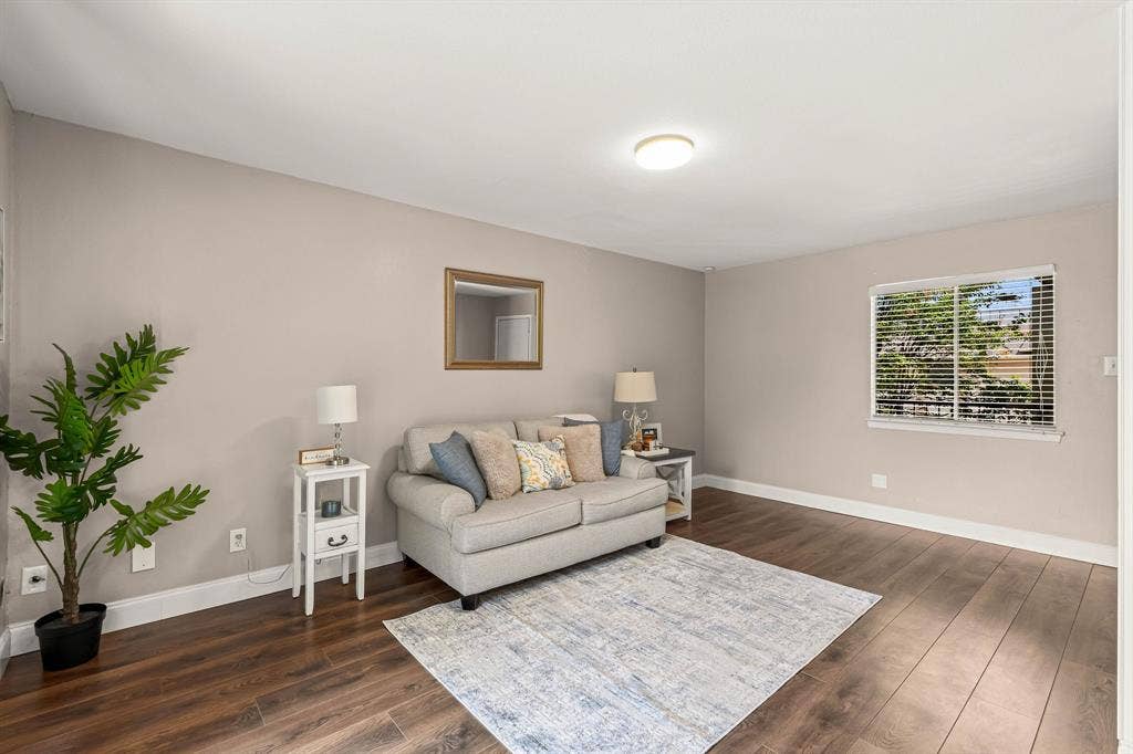 5809 Harvest Hill Road, #2055, Dallas, TX 75230 5809 Harvest Hill Road, #2055, Dallas, TX 75230