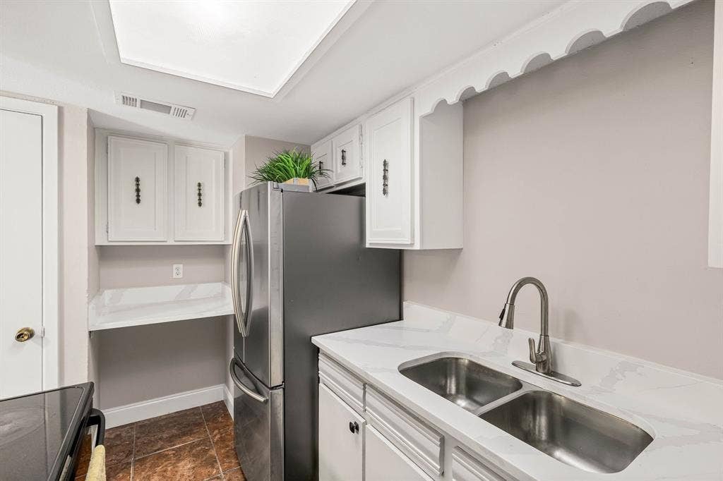 5809 Harvest Hill Road, #2055, Dallas, TX 75230 5809 Harvest Hill Road, #2055, Dallas, TX 75230
