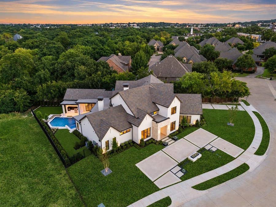 Property photo for 601 Pemberton Drive, Southlake, TX